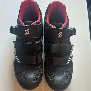 SOLD!!! Peloton Black Cycling Shoes with Red Interior